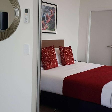 Ramada Suites By Wyndham Auckland Manukau Pacfic Centre 외부 사진