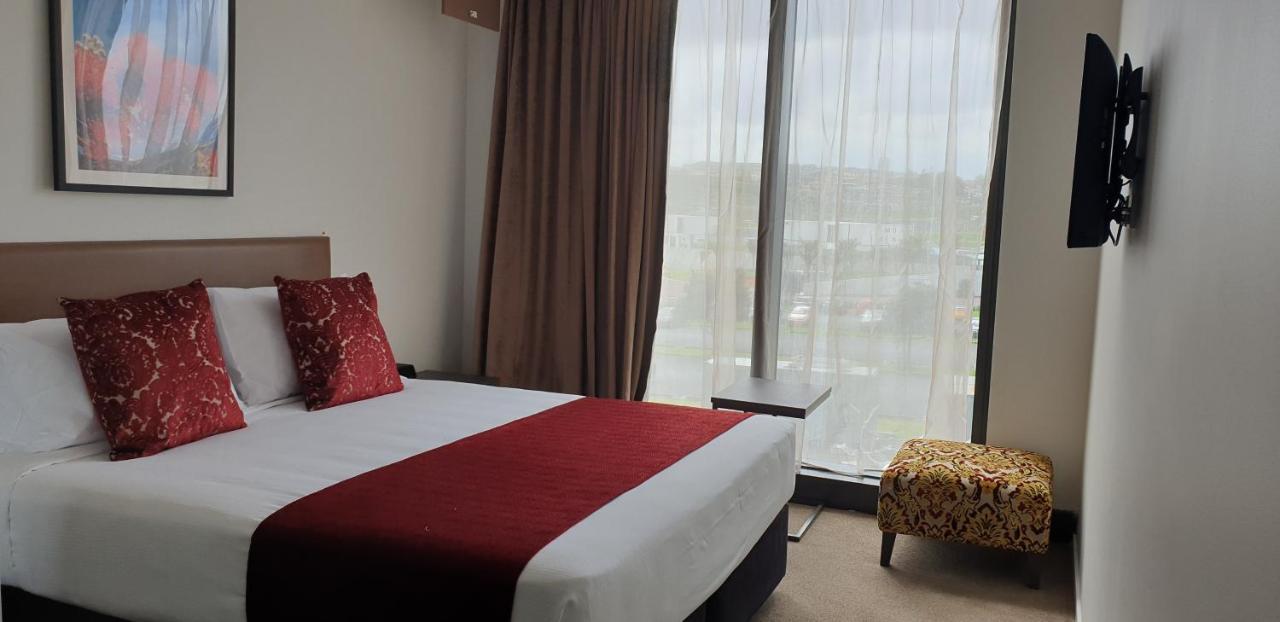 Ramada Suites By Wyndham Auckland Manukau Pacfic Centre 외부 사진