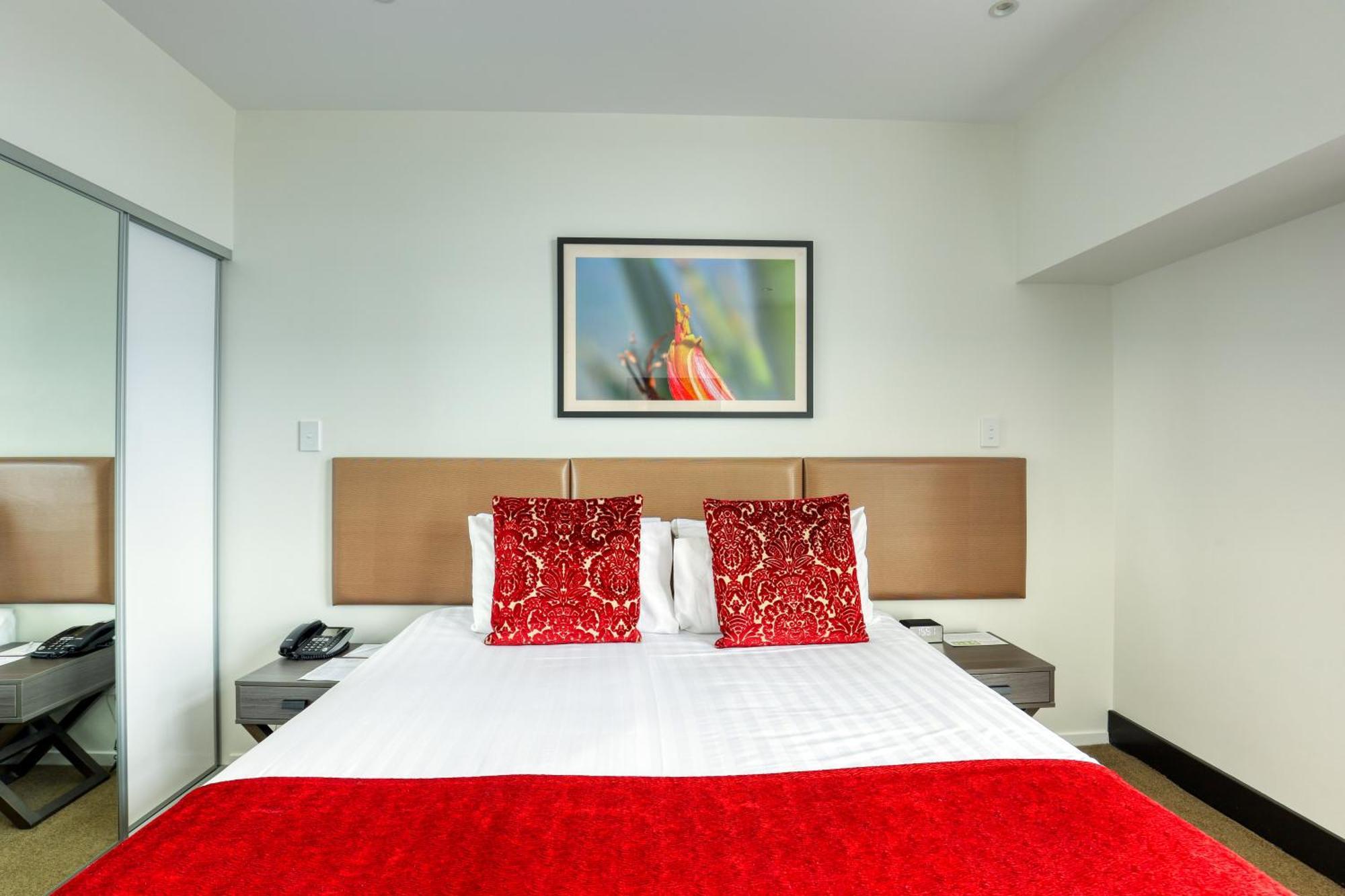 Ramada Suites By Wyndham Auckland Manukau Pacfic Centre 외부 사진