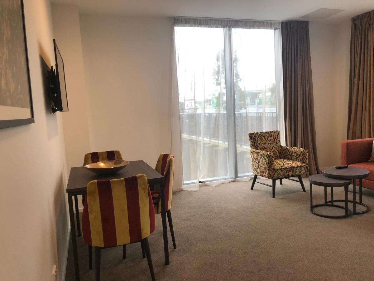 Ramada Suites By Wyndham Auckland Manukau Pacfic Centre 외부 사진