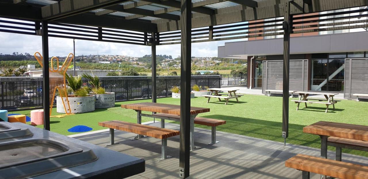 Ramada Suites By Wyndham Auckland Manukau Pacfic Centre 외부 사진